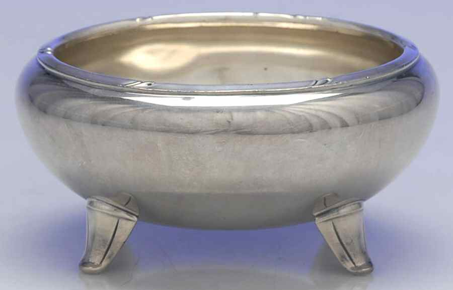 Croydon (Silverplate, Hollowware) Waste Bowl by Oneida Silver-1