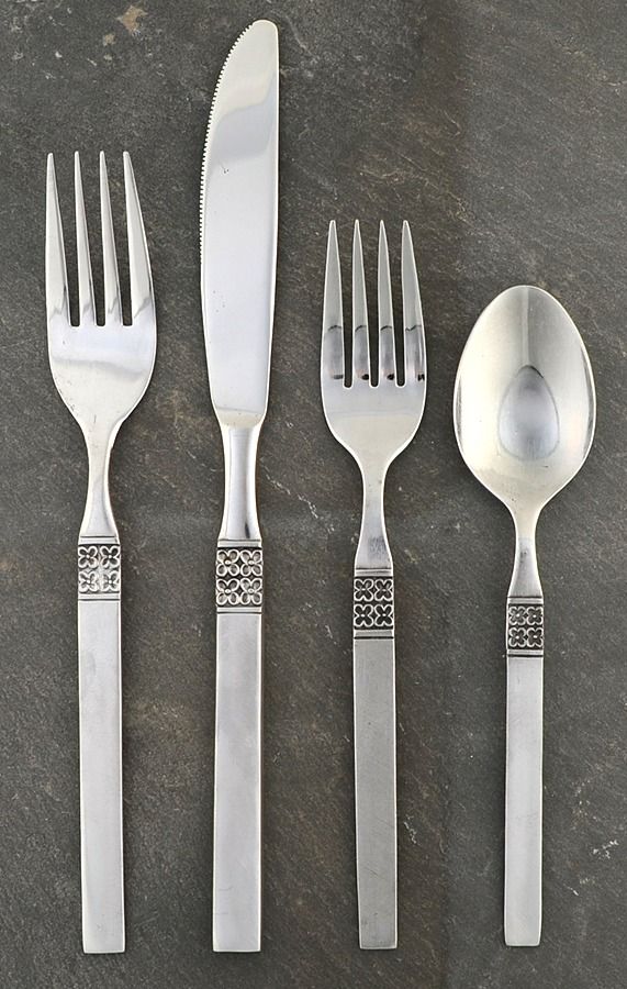 Danish Fling (Stainless) 4 Piece Place Setting by Oneida Silver-1