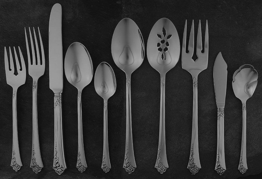 Damask Rose (Stainless) 45 Piece Starter Set by Oneida Silver-1