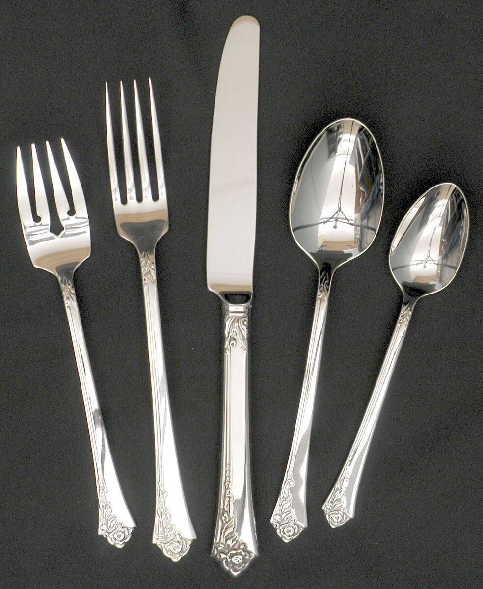 Damask Rose (Stainless) 5 Piece Place Setting by Oneida Silver-1