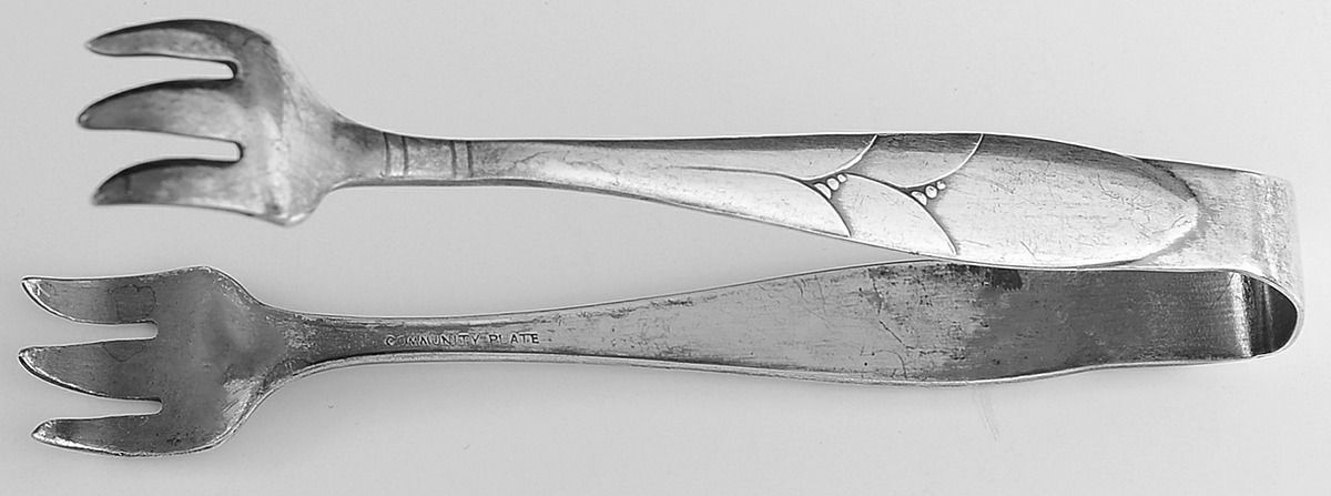 Debonair (Stainless) Bon Bon Tongs by Oneida Silver-1