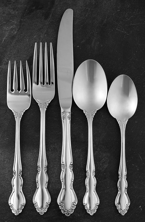 Dover (Stainless) 5 Piece Place Setting by Oneida Silver-1