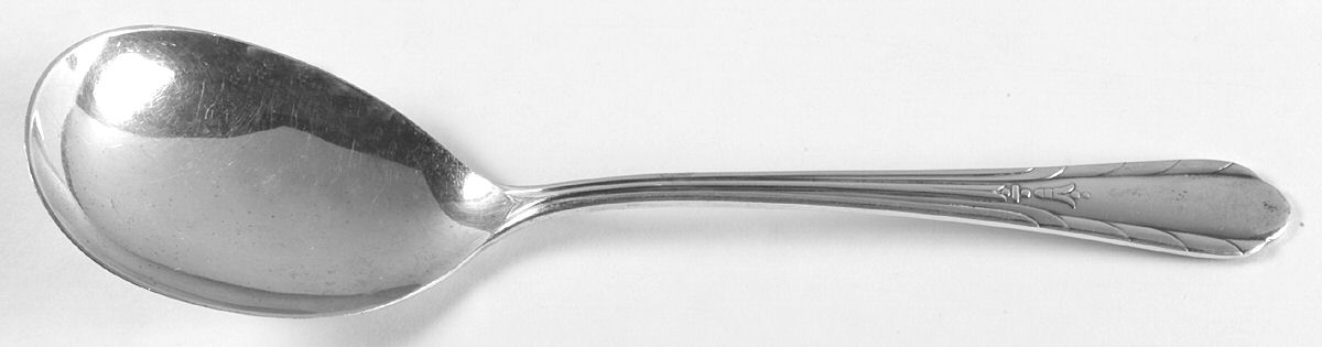 Dowry (Sterling, 1934) Small Solid Berry/Casserole Spoon by Oneida Silver-1