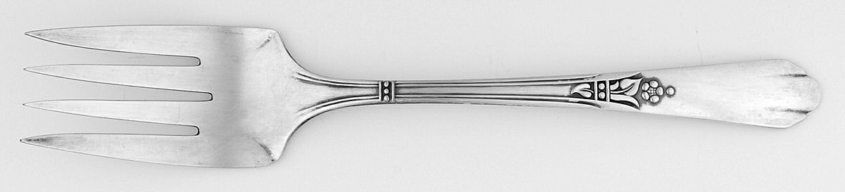 Encore (Silverplate, 1934) Medium Solid Cold Meat Serving Fork by Oneida Silver-1