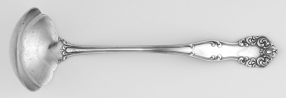 Erminie-Como (Silverplate, 1910) Solid Piece Cream Ladle by Oneida Silver-1
