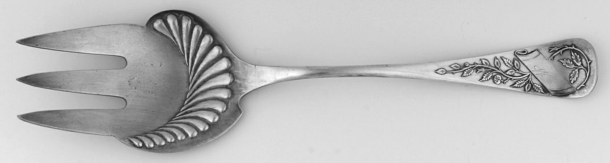 Essex (Silverplate, 1887) Large Solid Fish Serving Fork by Oneida Silver-1