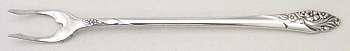 Evening Star (Silverplate, 1950) Short Handle Pickle/Olive Fork by Oneida Silver-1