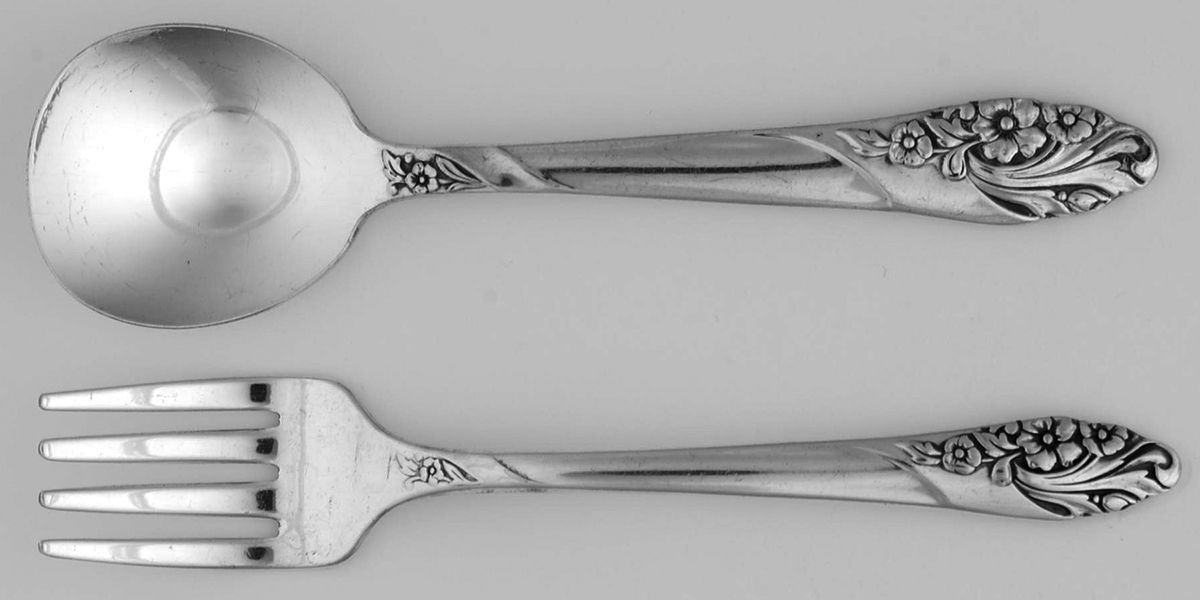 Evening Star (Silverplate, 1950) Small 2 Piece Baby Set (Fork, Spoon) by Oneida Silver-1