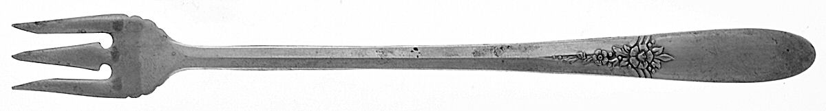 Fantasy (Silverplate, 1941) Cocktail/Seafood Fork by Oneida Silver-1