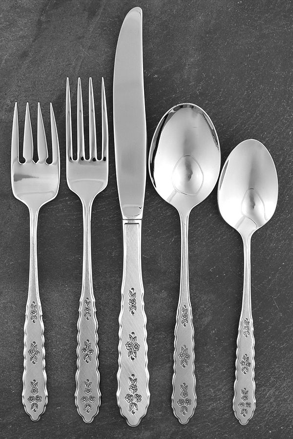 Floral Bouquet (Stainless) 5 Piece Place Setting by Oneida Silver-1
