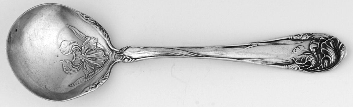 Flower De Luce (Silverplate, 1904) Sugar Spoon by Oneida Silver-1