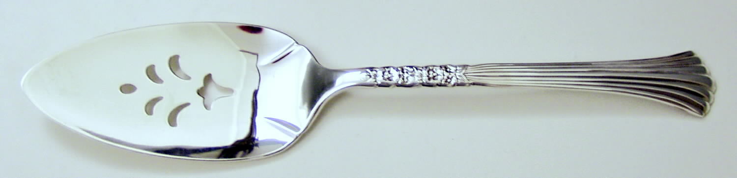 Floral Queen (Silverplate, 1992) Solid Pierced Pie Server by Oneida Silver-1