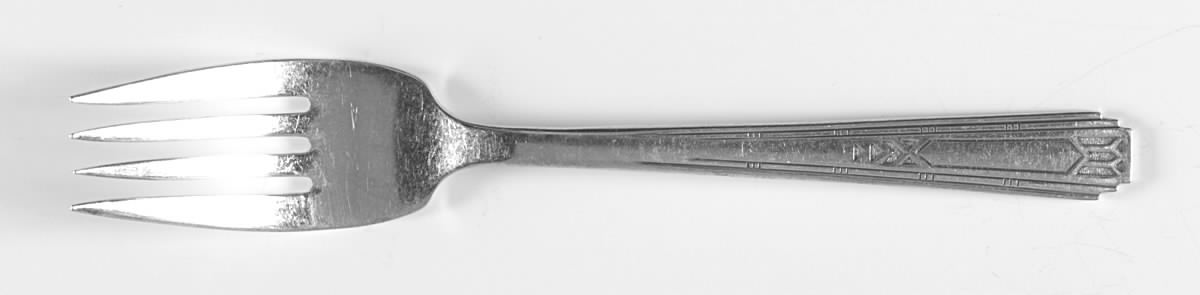 Friendship-Medality (Silverlpt, 1932) Individual Salad Fork by Oneida Silver-1