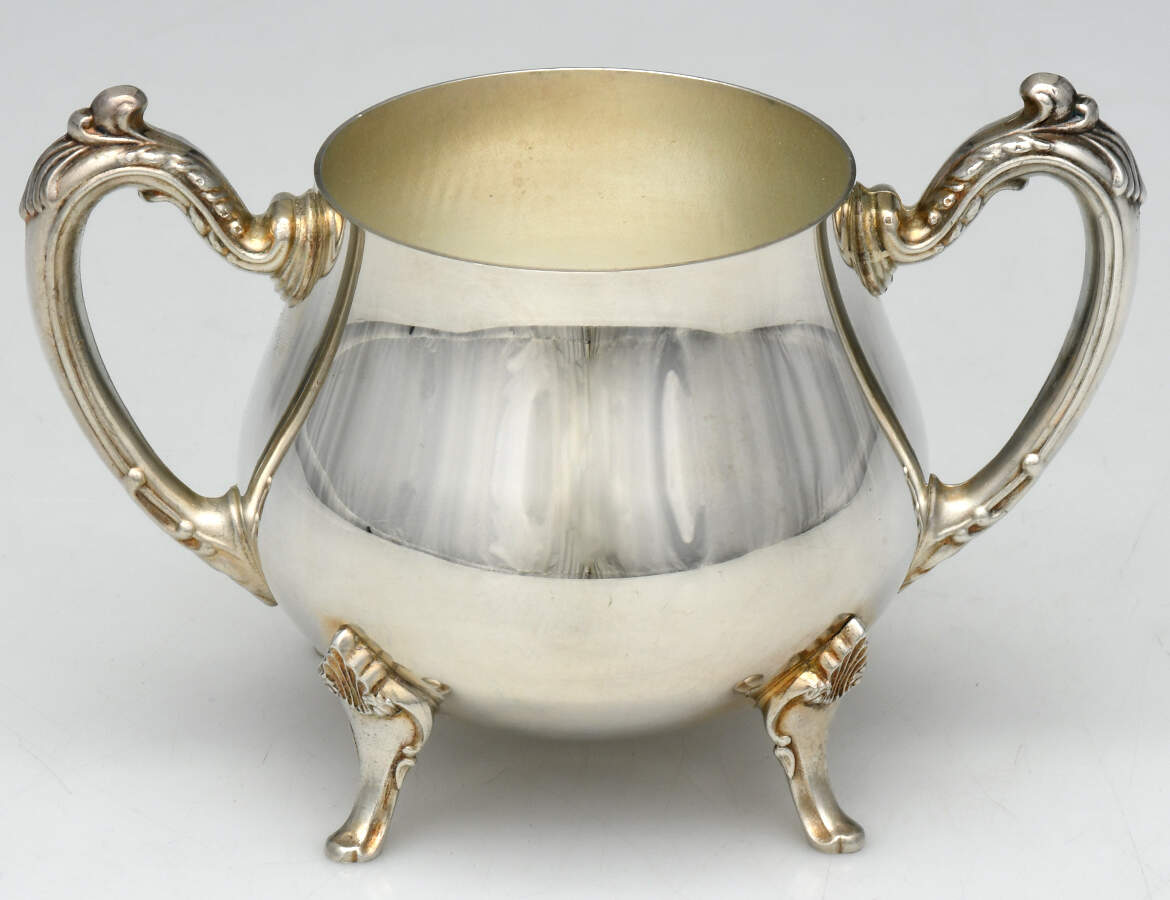 Georgian Scroll (Silverplate, Hollowware) Sugar Bowl No Lid by Oneida Silver-1