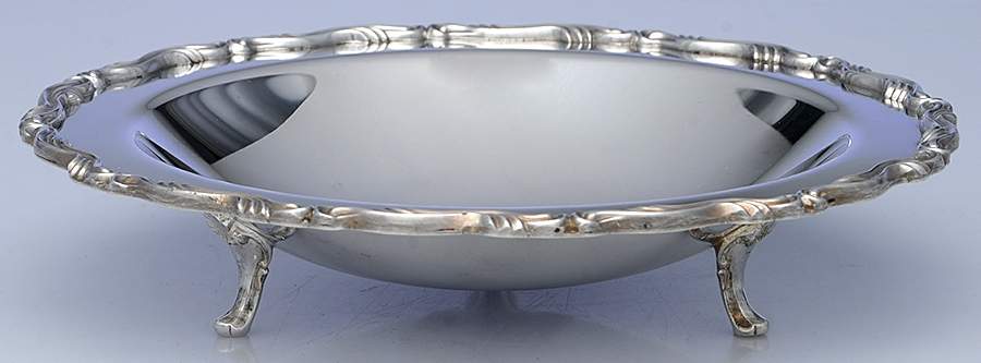 Georgian Scroll (Silverplate, Hollowware) 7" 3-Toed Bon Bon by Oneida Silver-1