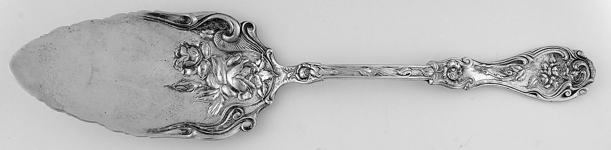 Glenrose (Silverplate, 1908) Solid Pastry Server by Oneida Silver-1