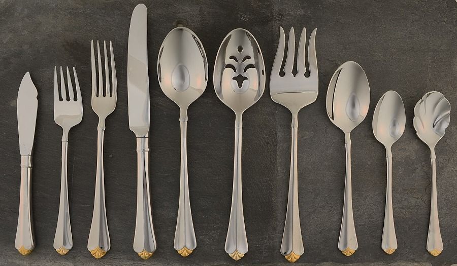 Golden Juilliard (Stainless, Gold Accent) 45 Piece Starter Set by Oneida Silver-1