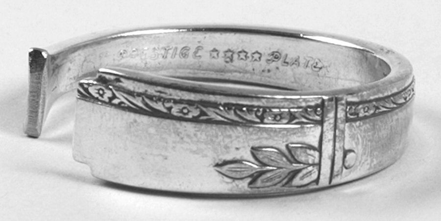 Grenoble (Silverplate, 1938) Napkin Ring Large HC by Oneida Silver-1