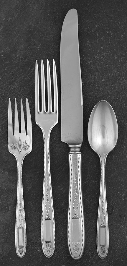 Grosvenor (Silverplate, 1921, No Monograms) 32  Piece Estate Set by Oneida Silver-1