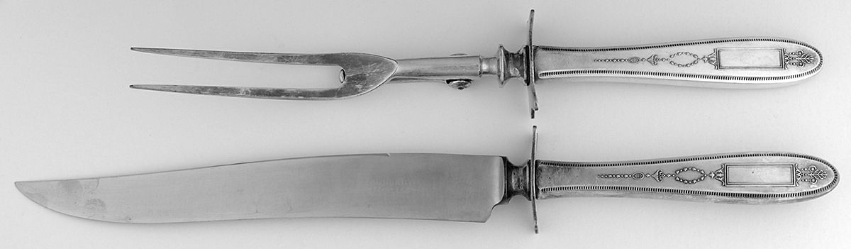 Grosvenor (Silverplate, 1921, No Monograms) Large 2-Piece Roast Carving Set w/Stainless Blade by Oneida Silver-1