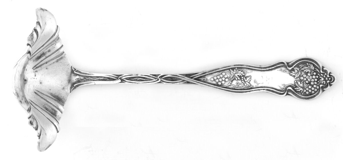 Grape-Vineyard (Non Variation, Silverplate, 1906) Solid Piece Cream Ladle by Oneida Silver-1