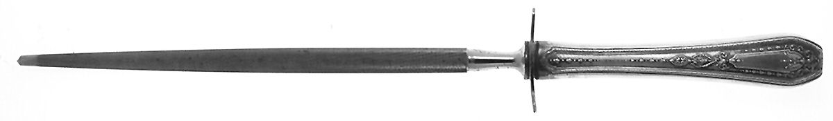 Hampton Court (Silverplate, 1926, Wreath) Small Steel Rod Sharpener Knife by Oneida Silver-1