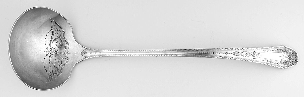 Hampton Court (Silverplate, 1926, Wreath) Solid Soup Ladle by Oneida Silver-1