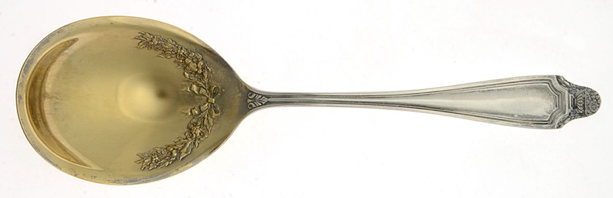 Hawthorne (Silverplate, 1908) Medium Solid Berry/Casserole Spoon by Oneida Silver-1