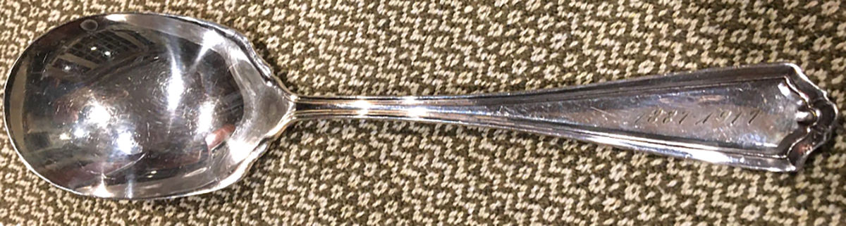 Jefferson (Silverplate, 1913) Solid Smooth Casserole Spoon by Oneida Silver-1