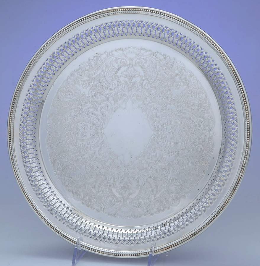 Jefferson (Silverplate, Hollowware) 12" Pierced Round Tray by Oneida Silver-1