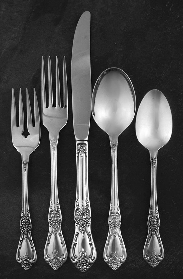 Kennett Square (Stainless) 40 Piece Estate Set by Oneida Silver-1