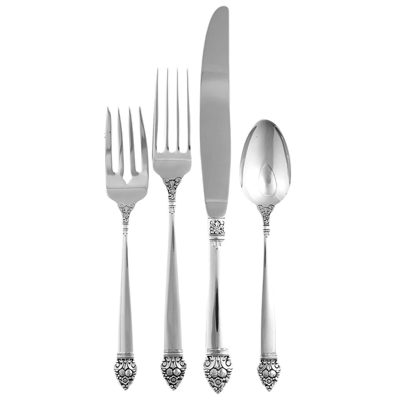 King Cedric (Sterling, 1949) 32 Piece Estate Set by Oneida Silver-1