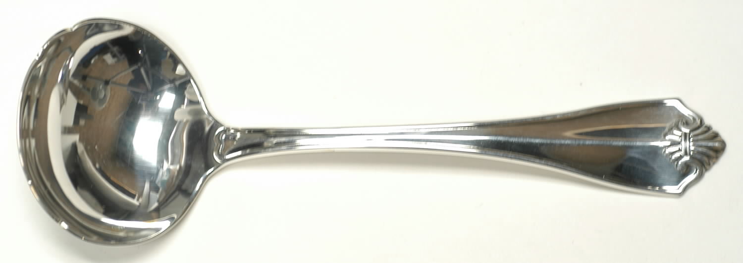King James (Silverplate, 1985) Solid Gravy Ladle by Oneida Silver-1