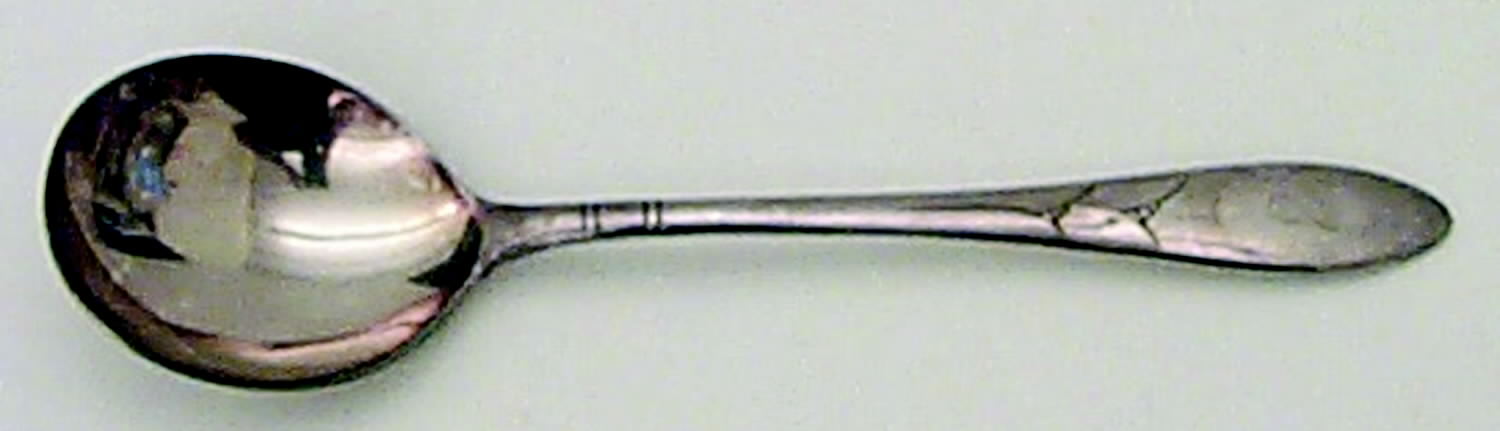 Lady Hamilton (Silverplate, 1932) Round Bowl Soup Spoon (Gumbo) by Oneida Silver-1