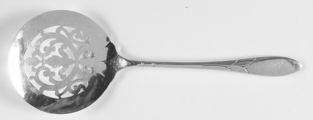 Lady Hamilton (Silverplate, 1932) Tomato Server, Solid Piece by Oneida Silver-1