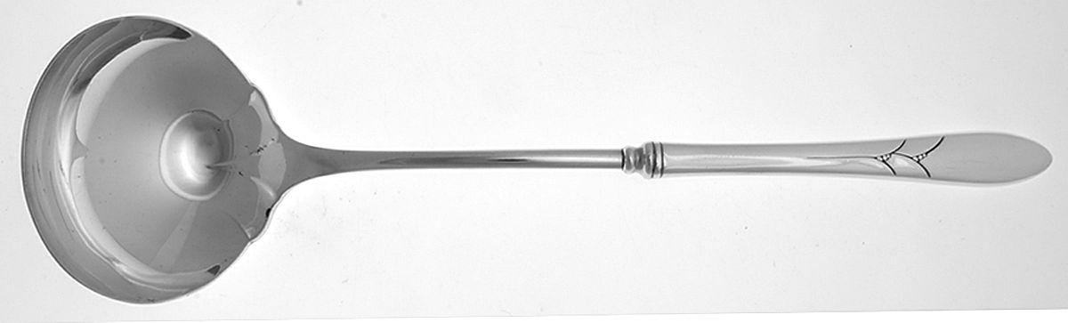 Lady Hamilton (Silverplate, 1932) Soup Ladle with Silverplate Bowl by Oneida Silver-1