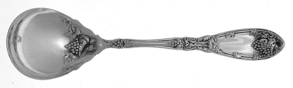 La Vigne (Silverplate, 1908) Sugar Shell Spoon by Oneida Silver-1