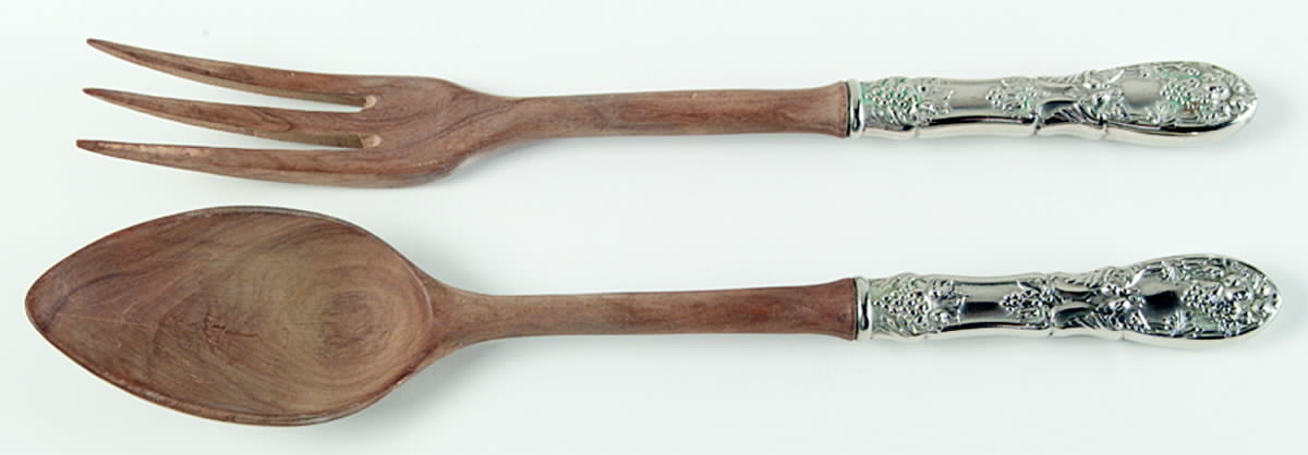 La Vigne (Silverplate, 1908) Wooden Bowl 2-Piece Salad Set by Oneida Silver-1