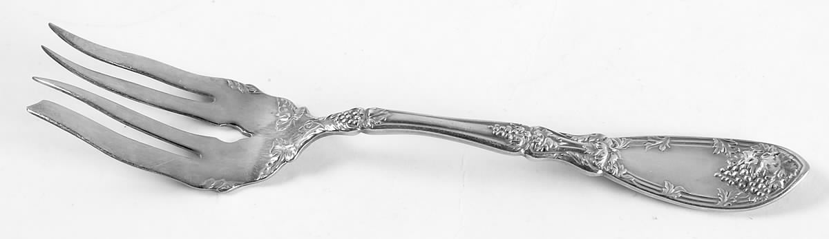 La Vigne (Silverplate, 1908) Medium Solid Cold Meat Serving Fork by Oneida Silver-1