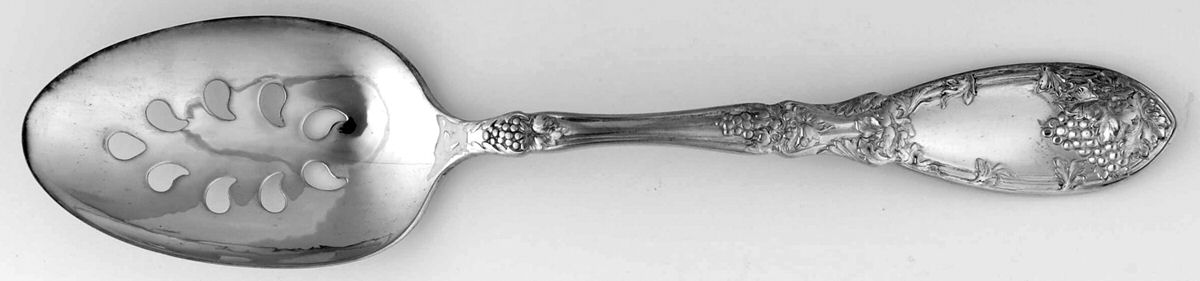 La Vigne (Silverplate, 1908) Pierced Tablespoon (Serving Spoon) CM by Oneida Silver-1
