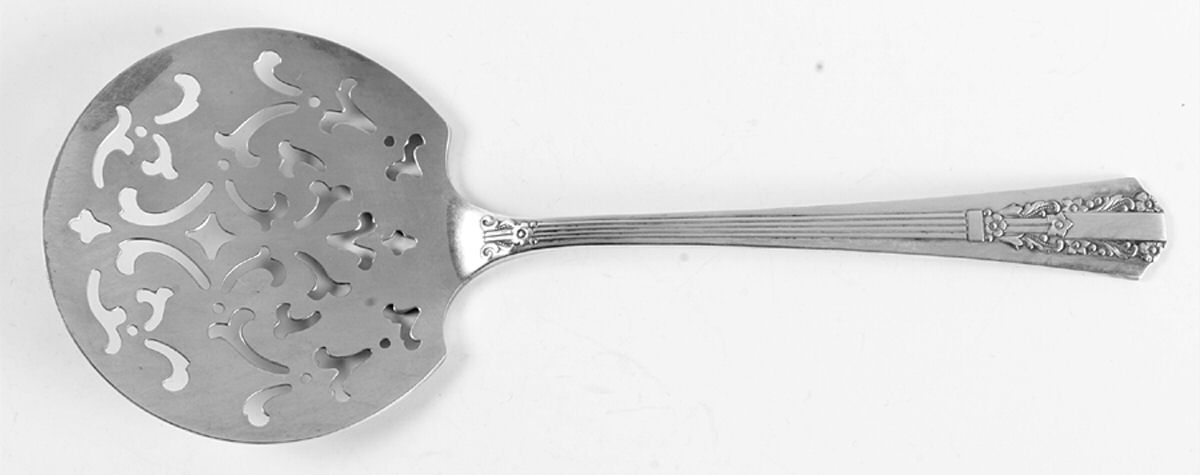 Lido (Silverplate, 1938) Tomato Server, Solid Piece by Oneida Silver-1