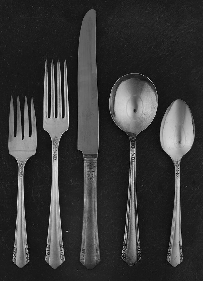 Malibu (Silverplate, 1934) 40 Piece Estate Set by Oneida Silver-1