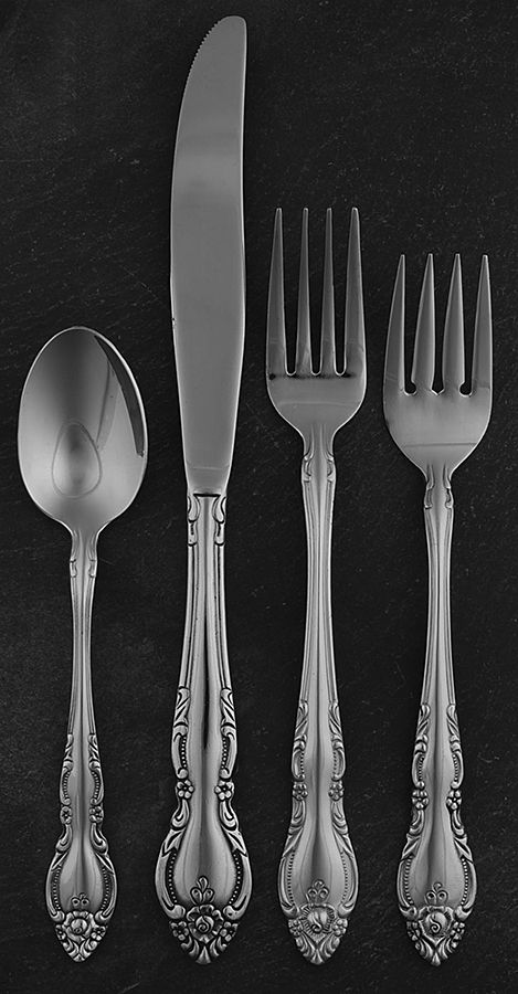 Malmaison (Stainless) 4 Piece Place Setting by Oneida Silver-1