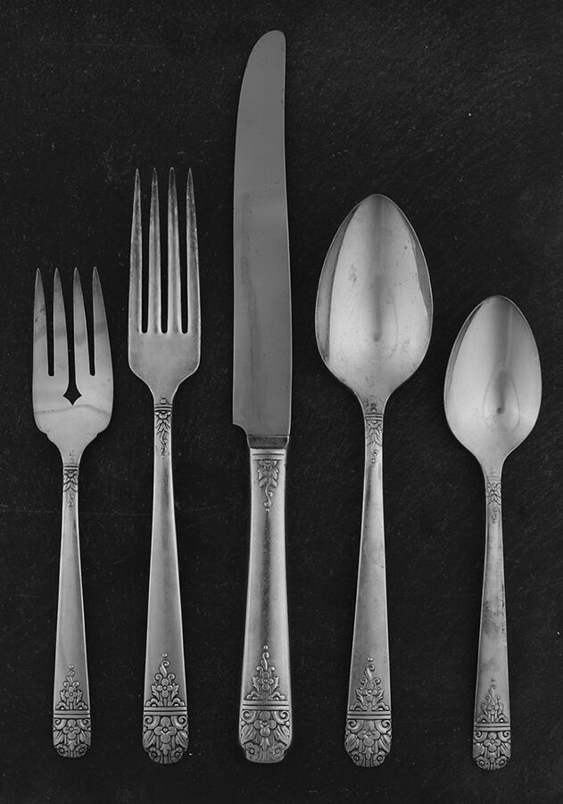 Margate (Silverplate, 1938) 40  Piece Estate Set by Oneida Silver-1