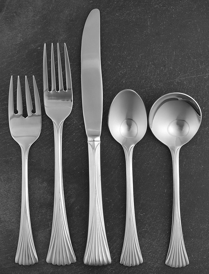 Melbourne (Stainless) 5 Piece Place Setting by Oneida Silver-1
