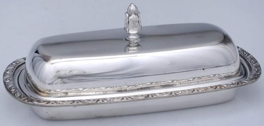 Silverplate Hollowware 1/4 Pound Covered Butter Dish by Oneida Silver-1