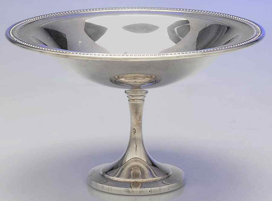 Silverplate Hollowware Round Compote (Height X Width) by Oneida Silver-1