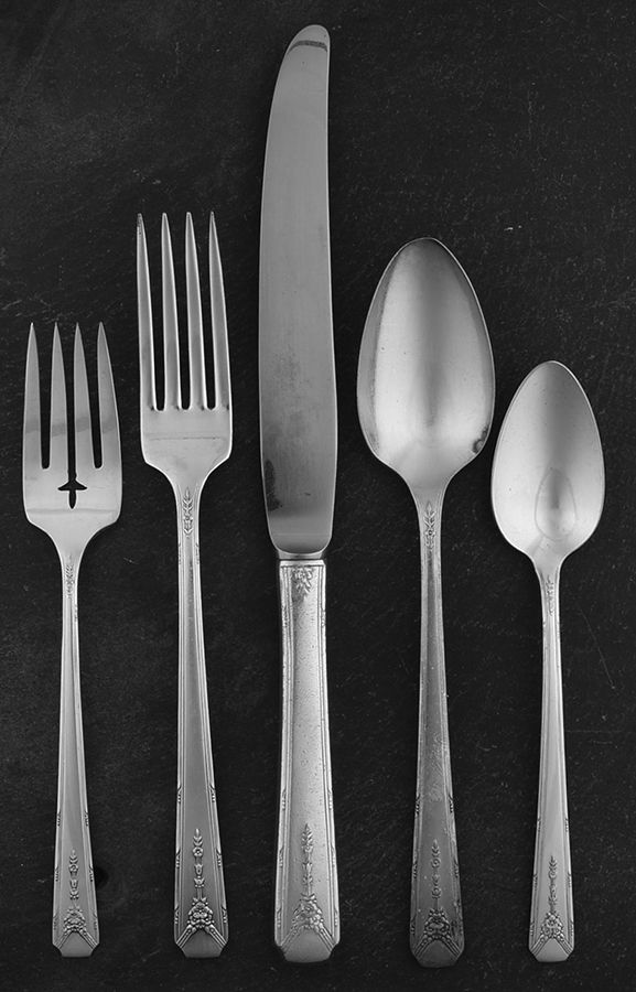 Milady (Silverplate, 1940) 40 Piece Estate Set by Oneida Silver-1