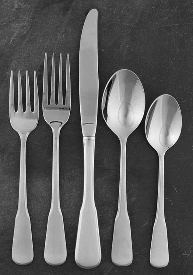Minute Man-Colonial Boston-Satin (Stainless) 20 Piece Set by Oneida Silver-1