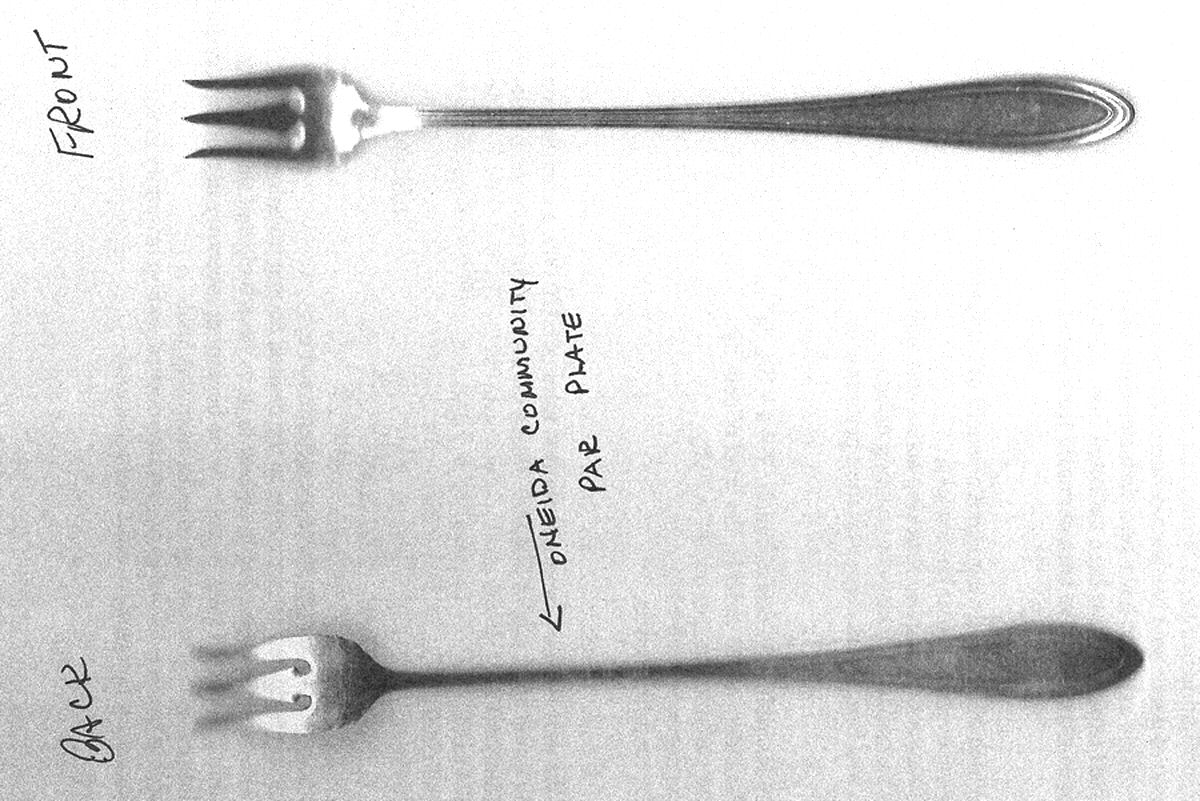 Monroe-Mohawk (Silverplate, 1915) Short Handle Pickle/Olive Fork by Oneida Silver-1